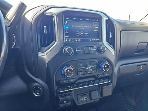 Used 2020 Chevrolet Silverado 1500 LT w/ All-Star Edition AWD/4WD image 25