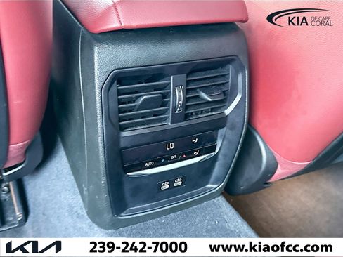 Used 2022 BMW 330i Sedan w/ Convenience Package image 20