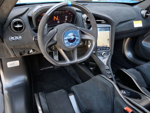Used 2022 McLaren 765LT RWD image 8