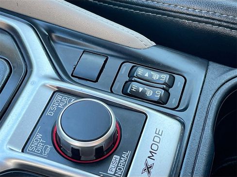 Used 2024 Subaru Forester Limited image 19