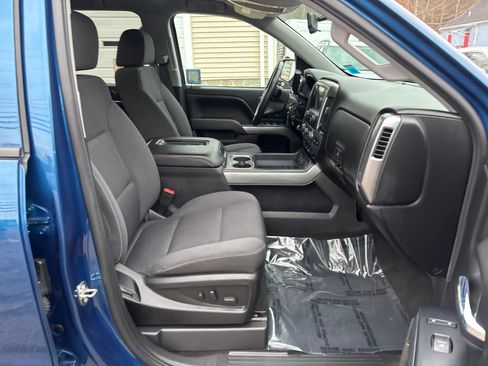 Used 2018 Chevrolet Silverado 1500 LT w/ All Star Edition image 9