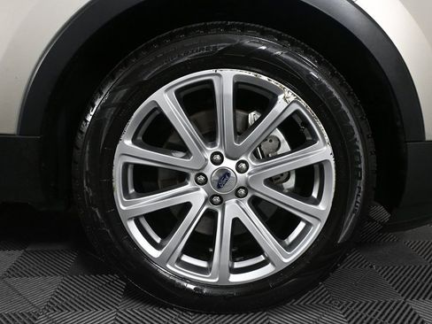 Used 2017 Ford Explorer Limited image 35