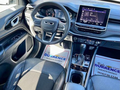 Used 2024 Jeep Compass Trailhawk image 18