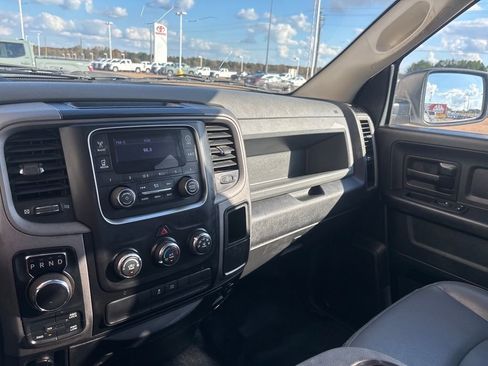 Used 2017 RAM 1500 Tradesman image 13