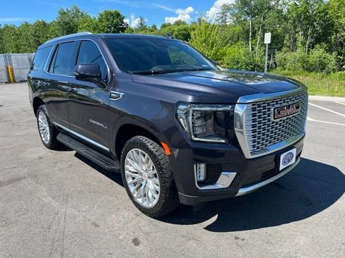 Used 2023 GMC Yukon Denali AWD/4WD image 7