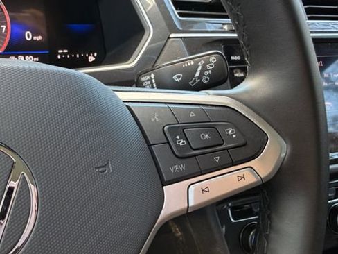 Used 2024 Volkswagen Tiguan Wolfsburg Edition image 24
