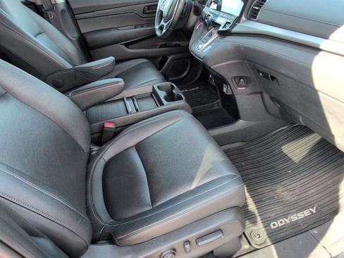 Used 2023 Honda Odyssey EX-L image 19