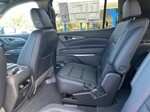 New 2026 Chevrolet Traverse LT w/ Enhanced Driving Package image 43