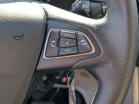 Used 2018 Ford Escape SE FWD image 20