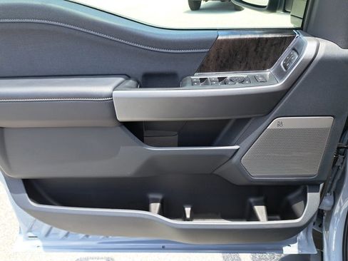 New 2025 Ford F250 Lariat w/ Lariat Ultimate Package image 22