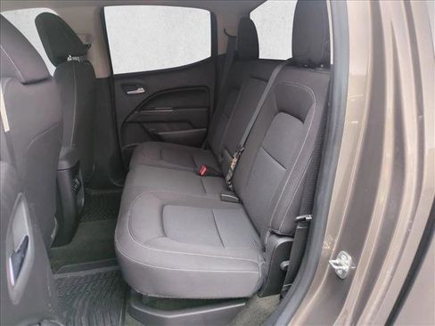 Used 2016 Chevrolet Colorado LT image 15