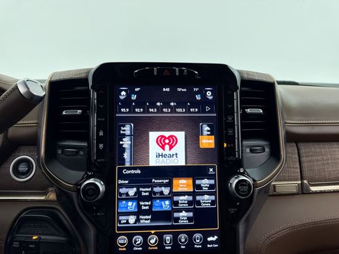 Used 2021 RAM 2500 Limited image 24