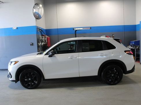 Certified 2024 Honda HR-V Sport image 15