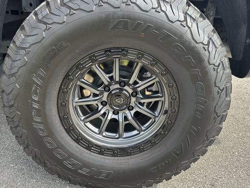 Used 2024 Ford F150 Raptor AWD/4WD image 13