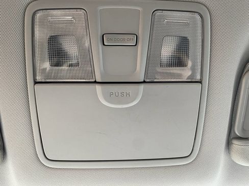 Used 2016 Hyundai Elantra GT image 30