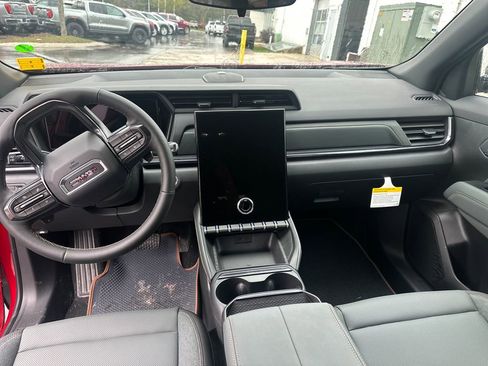 New 2026 GMC Terrain AT4 AWD/4WD image 17