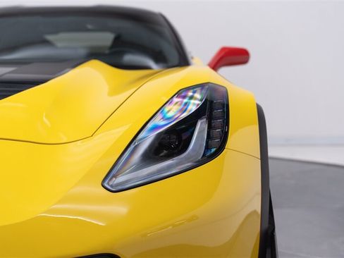 Used 2018 Chevrolet Corvette Z06 RWD image 22