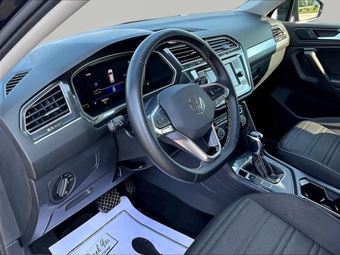 Used 2024 Volkswagen Tiguan S FWD image 17