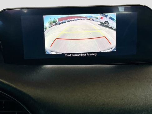 Used 2022 MAZDA MAZDA3 s FWD image 14