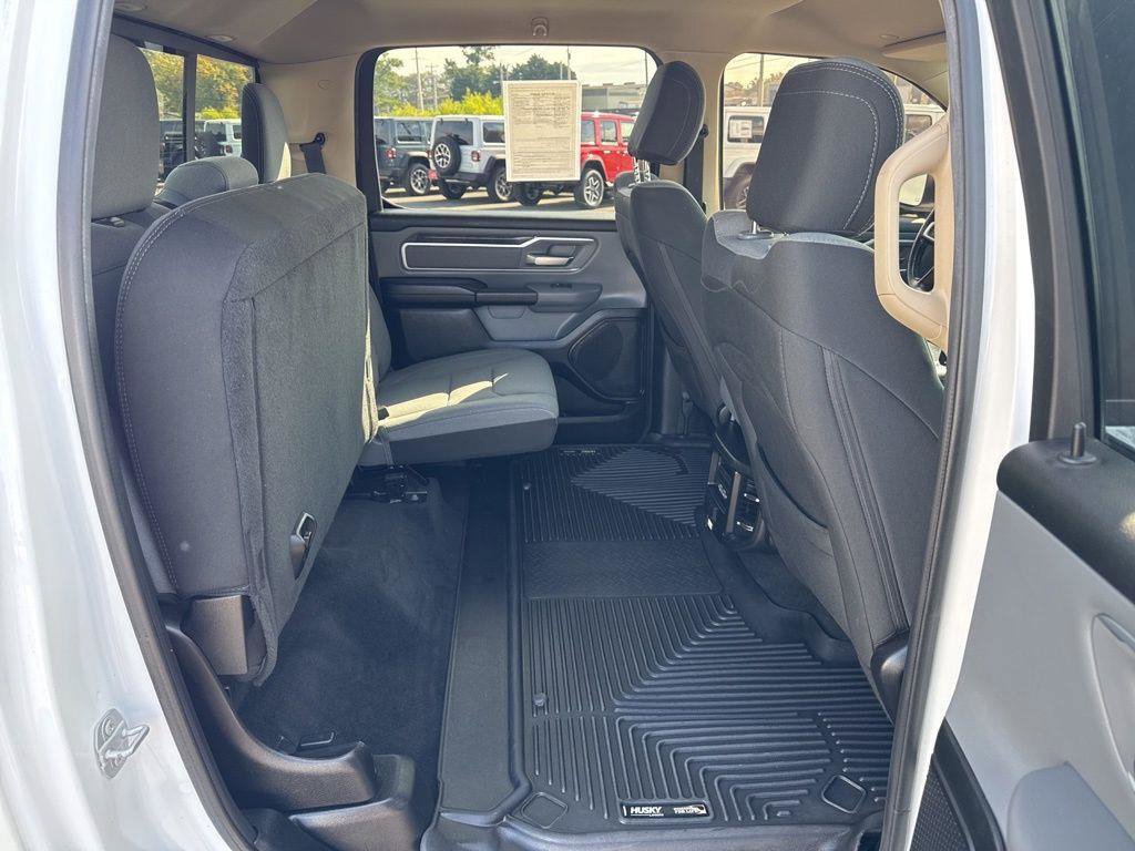 Used 2019 RAM 1500 Big Horn AWD/4WD image 19