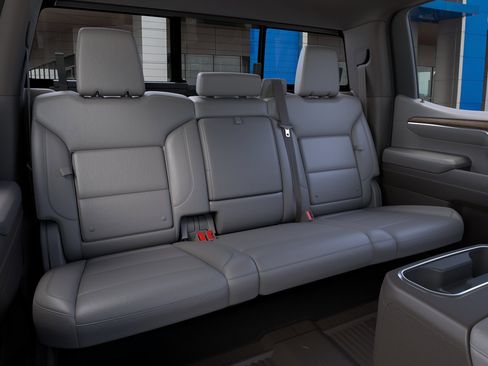 New 2026 Chevrolet Silverado 1500 LT Trail Boss w/ Convenience Package II AWD/4WD image 17