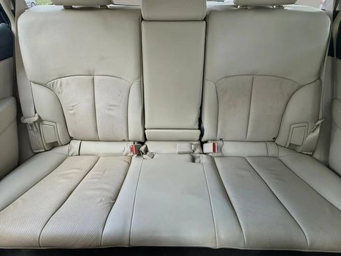 Used 2012 Subaru Outback 2.5i Limited w/ Moonroof Pkg AWD/4WD image 23