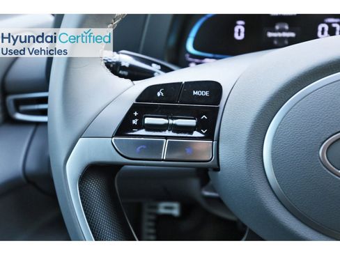 Certified 2025 Hyundai Elantra Sport image 18