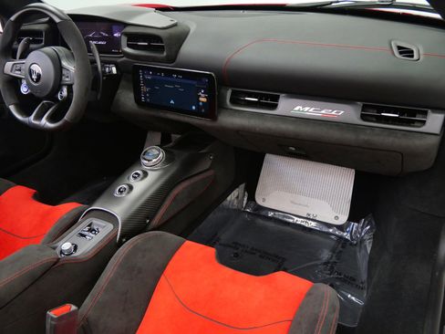 Used 2023 Maserati MC20 Spyder RWD image 14