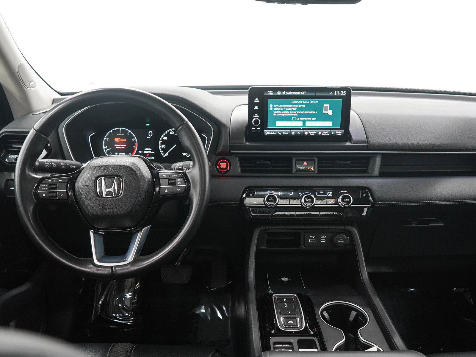 Used 2023 Honda Pilot Touring image 17