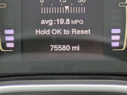 Used 2015 Jeep Cherokee Latitude FWD image 38