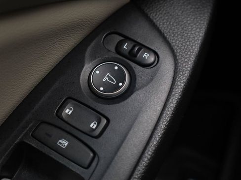 Used 2018 Honda Accord LX image 36