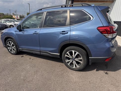 Used 2021 Subaru Forester Limited image 11