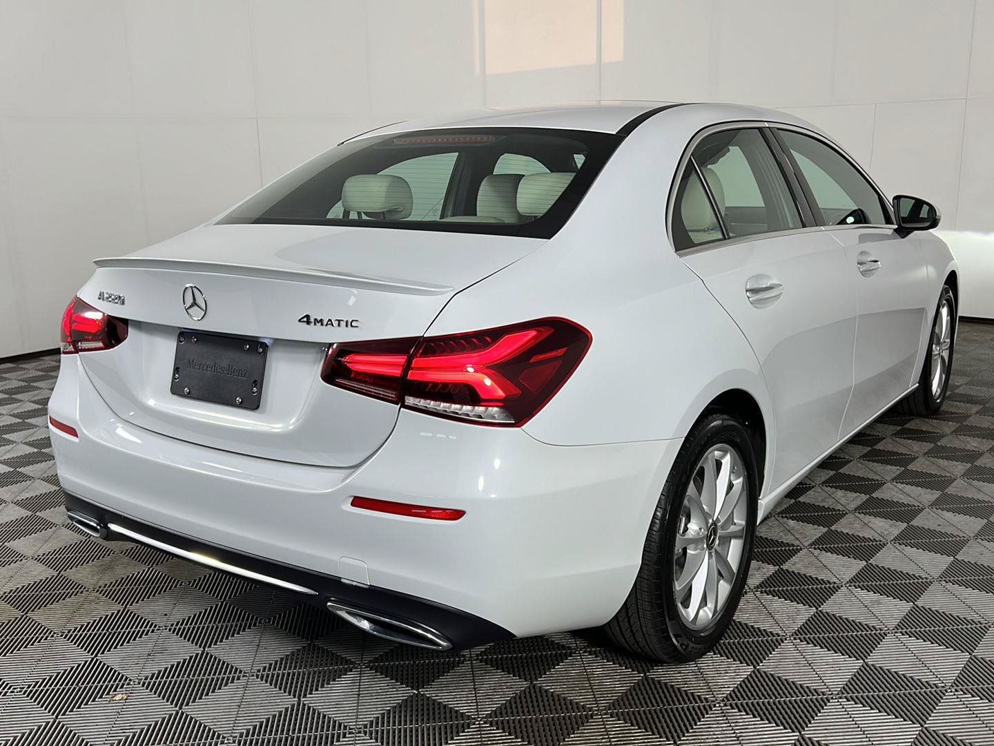 Used 2020 Mercedes-Benz A 220 4MATIC image 19