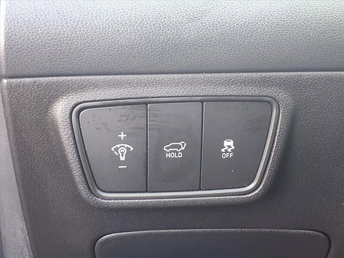 Used 2022 Hyundai Tucson SEL w/ Convenience + Premium Package image 10