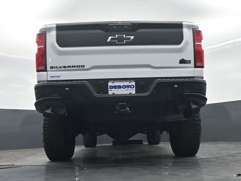 Used 2024 Chevrolet Silverado 2500 ZR2 w/ ZR2 Bison Edition image 56