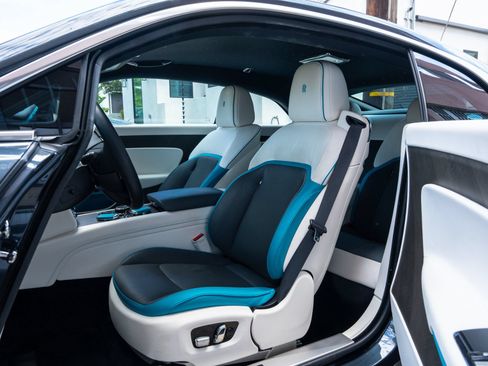 Certified 2024 Rolls-Royce Spectre w/ Spectre Launch Package AWD/4WD image 29