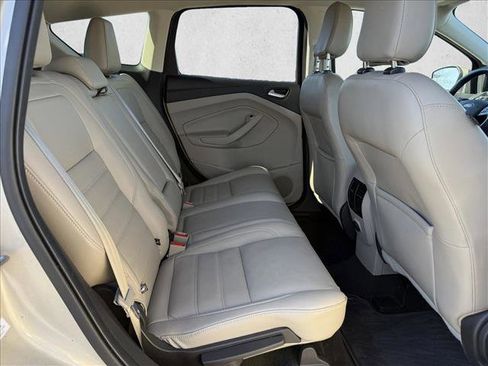 Used 2018 Ford Escape SEL image 21