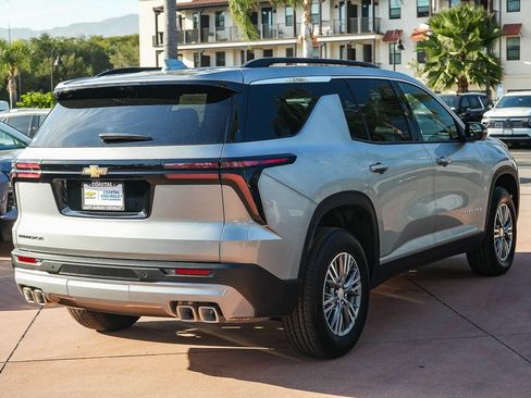 New 2027 Chevrolet Traverse LT w/ Driver Confidence Package FWD image 6