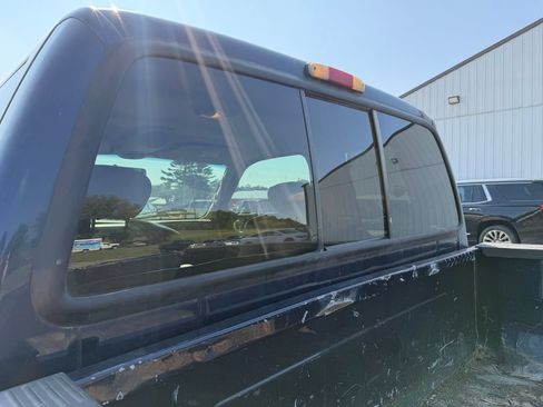 Used 2001 Ford F250 4x4 SuperCab Super Duty image 9