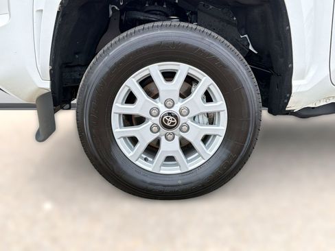 Used 2024 Toyota Tacoma SR image 11