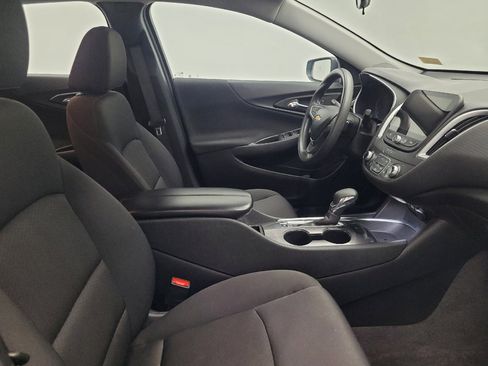 Used 2023 Chevrolet Malibu LT FWD image 21