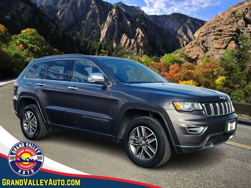 Used 2017 Jeep Grand Cherokee Limited image 1