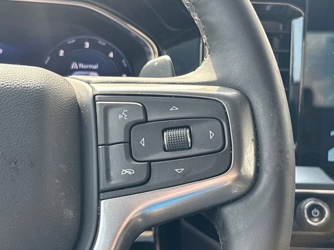 Used 2025 Chevrolet Silverado 1500 LTZ w/ Z71 Off-Road Package AWD/4WD image 23