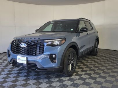 New 2026 Ford Explorer ST-Line w/ ST-Line Street Pack