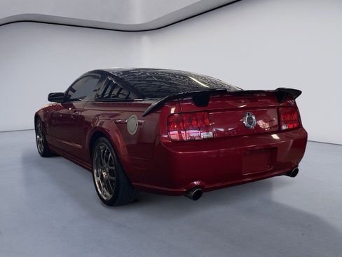 Used 2009 Ford Mustang GT Premium image 5
