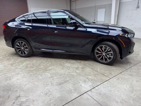 New 2026 BMW X6 xDrive40i w/ Executive Package image 6