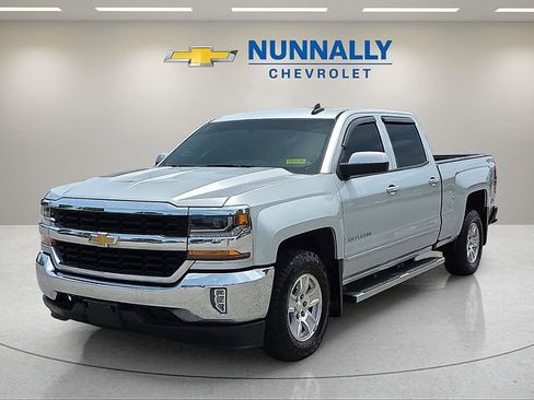 Used 2018 Chevrolet Silverado 1500 LT w/ All Star Edition AWD/4WD image 1