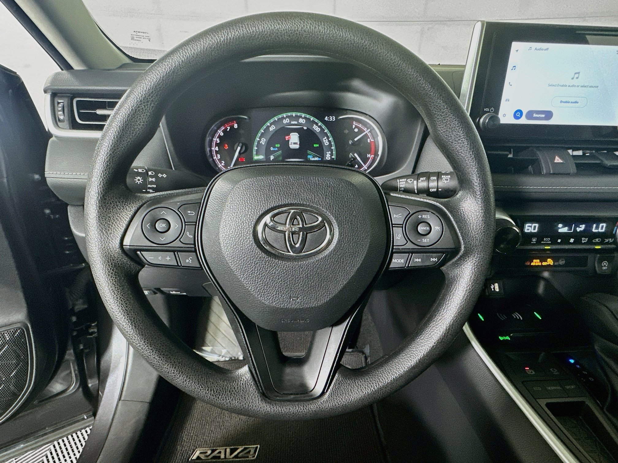 Used 2024 Toyota RAV4 XLE w/ Convenience Package FWD image 15