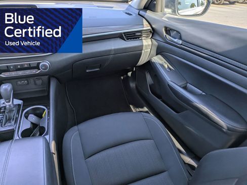 Used 2024 Nissan Altima 2.5 SV FWD image 19