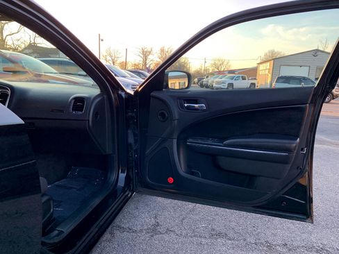 Used 2012 Dodge Charger SXT w/ Rallye Appearance Group image 40